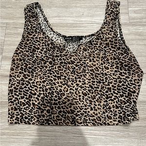 Leopard top